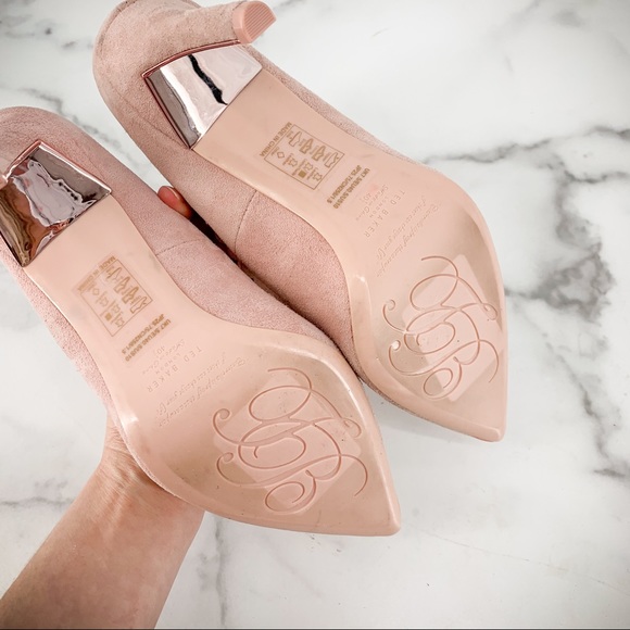 COPY - TED BAKER Heels Pink Sloana Scalloped Trim Suede - Picture 13 of 16